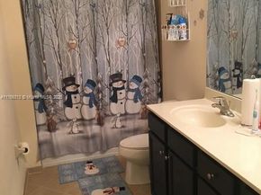 595 SE 33rd Ter, Homestead FL 33033