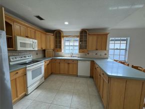 5332 SW 142nd Pl, Miami FL 33175