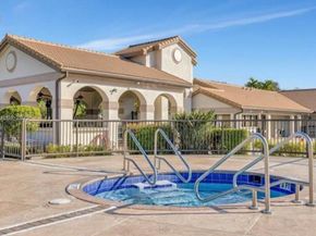 10791 NW 14th St 299, Plantation FL 33322