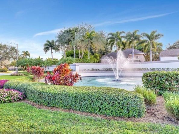 10791 NW 14th St 299, Plantation FL 33322