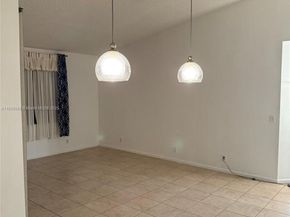 10791 NW 14th St 299, Plantation FL 33322