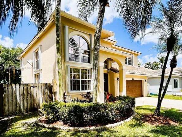 16541 Turquoise Trl, Weston FL 33331
