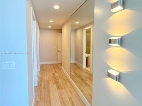 17301 Biscayne Blvd 1106, North Miami Beach FL 33160