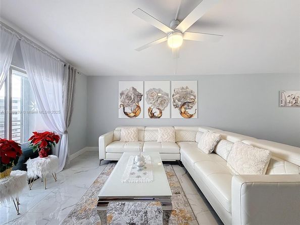 2731 NE 14th St Cswy 812, Pompano Beach FL 33062