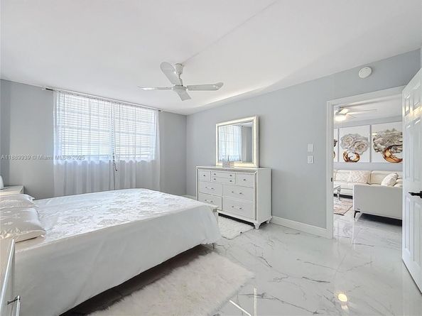 2731 NE 14th St Cswy 812, Pompano Beach FL 33062