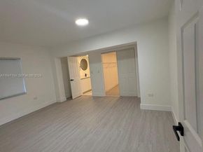 6104 SW 33rd St, Miramar FL 33023