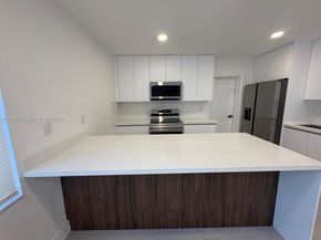 6104 SW 33rd St, Miramar FL 33023