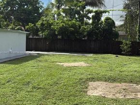 6104 SW 33rd St, Miramar FL 33023