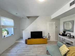 1614 Pennsylvania Ave 2I, Miami Beach FL 33139