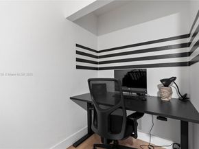 1641 NW 96 Terrace, Pembroke Pines FL 33024