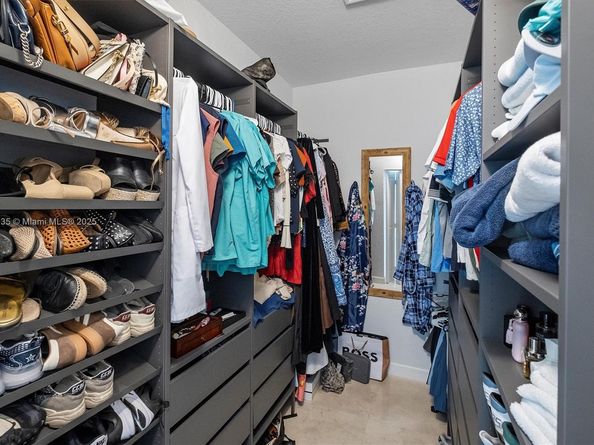 2423 NW 131st Cir, Miami FL 33167