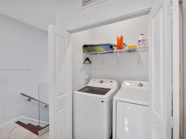 2423 NW 131st Cir, Miami FL 33167