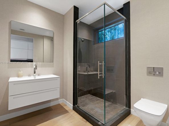 6800 Fisher Island Dr 6811, Miami Beach FL 33109