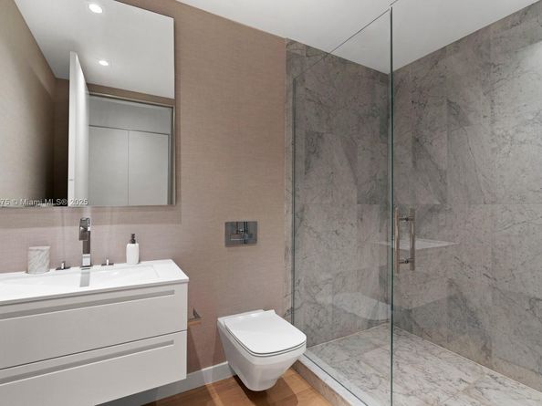 6800 Fisher Island Dr 6811, Miami Beach FL 33109