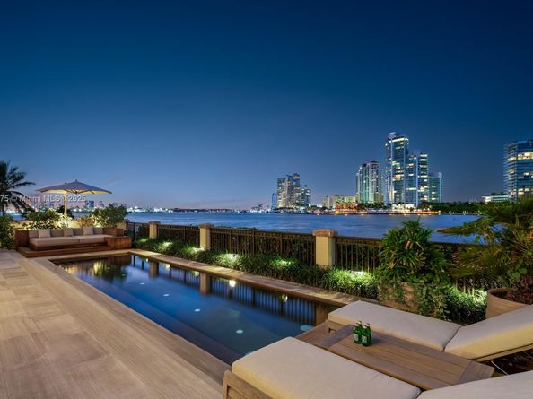 6800 Fisher Island Dr 6811, Miami Beach FL 33109