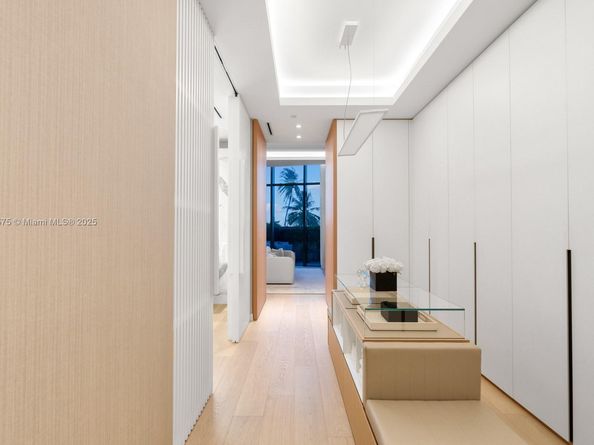 6800 Fisher Island Dr 6811, Miami Beach FL 33109