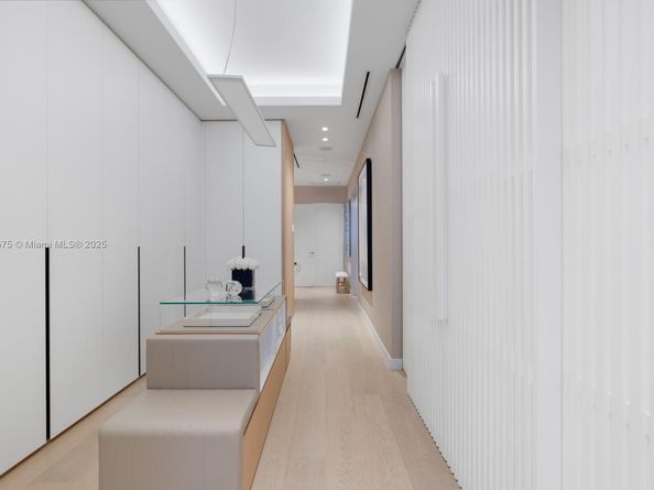 6800 Fisher Island Dr 6811, Miami Beach FL 33109