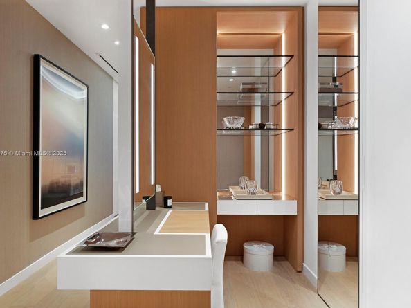 6800 Fisher Island Dr 6811, Miami Beach FL 33109