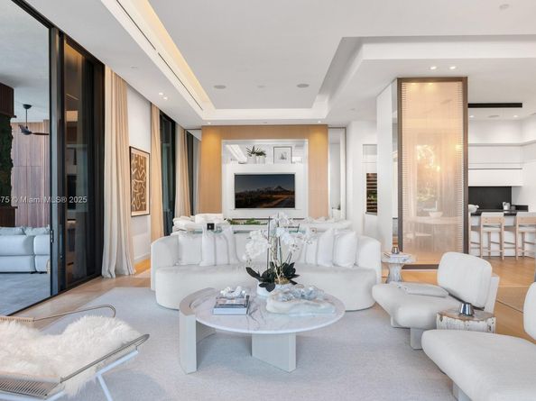 6800 Fisher Island Dr 6811, Miami Beach FL 33109