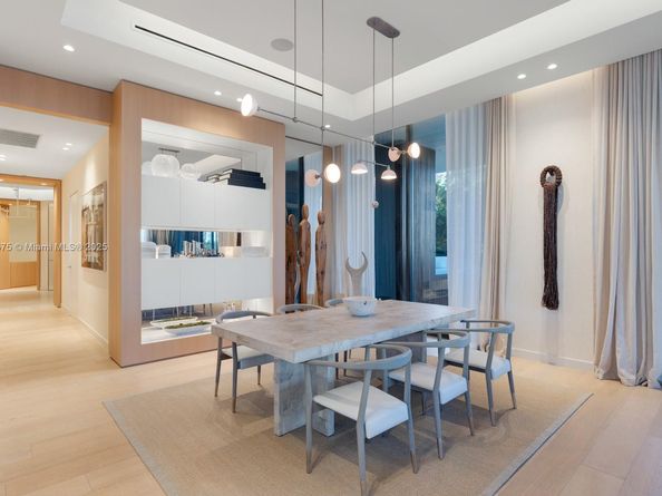 6800 Fisher Island Dr 6811, Miami Beach FL 33109