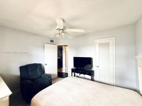 7891 N Sunrise Lakes Dr 310, Sunrise FL 33322