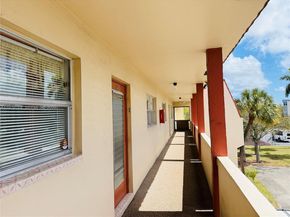 7891 N Sunrise Lakes Dr 310, Sunrise FL 33322