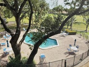 3800 N Hills Dr 312, Hollywood FL 33021
