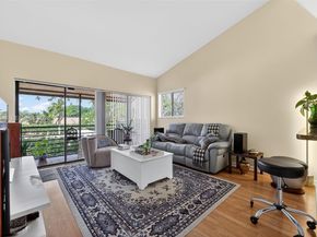 4 Via De Casas Sur 202, Boynton Beach FL 33426