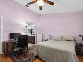 4 Via De Casas Sur 202, Boynton Beach FL 33426