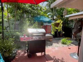 3601 NW 102nd St, Miami FL 33147