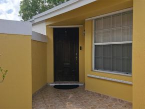 14971 SW 75th Ter, Miami FL 33193