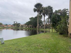 1471 NW 94th Ave 240, Pembroke Pines FL 33024
