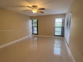 1471 NW 94th Ave 240, Pembroke Pines FL 33024