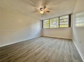 1470 NE 125th Ter 210, North Miami FL 33161