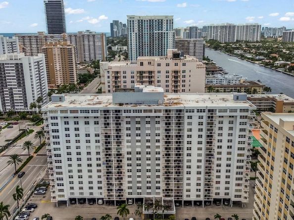 1849 S Ocean Dr 1203, Hallandale Beach FL 33009