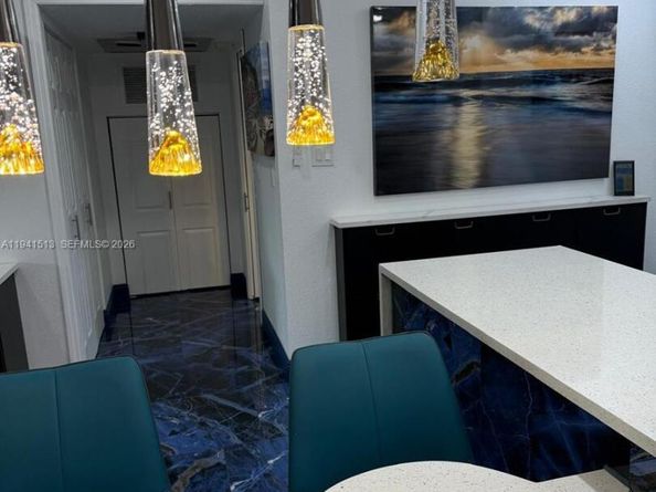 5121 W Oakland Park Blvd 212, Lauderdale Lakes FL 33313