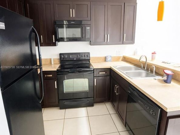 1808 Runners Way 1808, North Lauderdale FL 33068