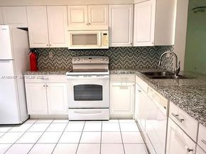 3910 Inverrary Blvd 407B, Lauderhill FL 33319