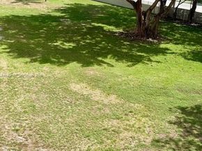 3910 Inverrary Blvd 407B, Lauderhill FL 33319