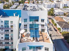 7600 Collins Ave 1012, Miami Beach FL 33141