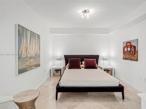 7600 Collins Ave 1012, Miami Beach FL 33141