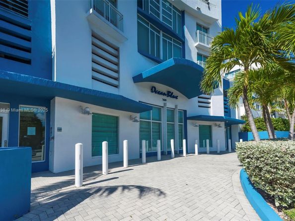 7600 Collins Ave 1012, Miami Beach FL 33141