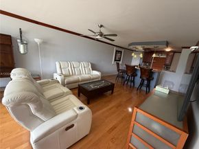 2691 S Course Dr 202, Pompano Beach FL 33069