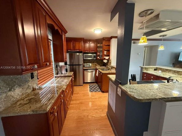 2691 S Course Dr 202, Pompano Beach FL 33069