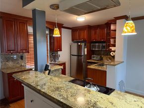 2691 S Course Dr 202, Pompano Beach FL 33069