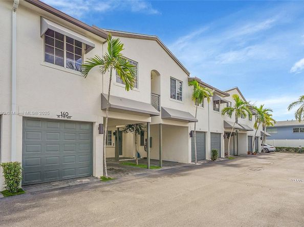 140 SE 7th Way, Pompano Beach FL 33060
