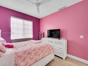 140 SE 7th Way, Pompano Beach FL 33060