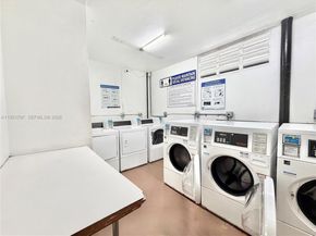 1475 NE 125th Ter 301A, North Miami FL 33161