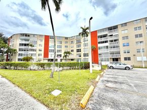 1475 NE 125th Ter 301A, North Miami FL 33161