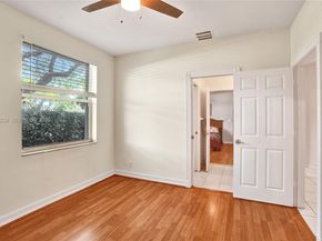 4921 NW 112th Dr, Coral Springs FL 33076